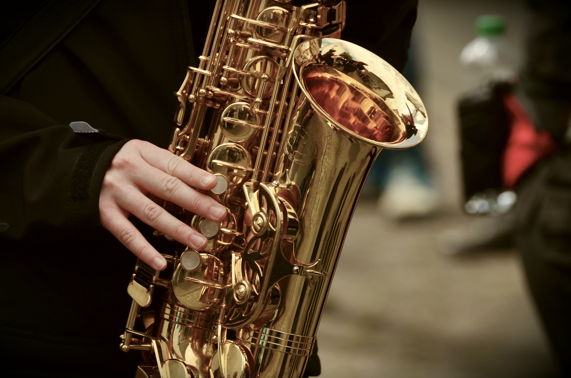 saxophone-3246650_1920